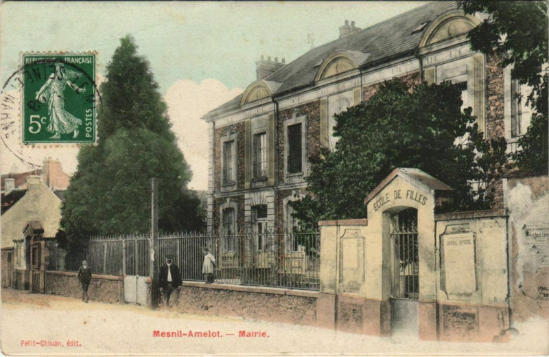 Carte postale ancienne Mesnil-Amelot Mairie