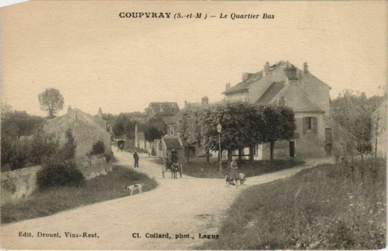 Carte postale ancienne Coupvray Quartier Bas à Coupvray