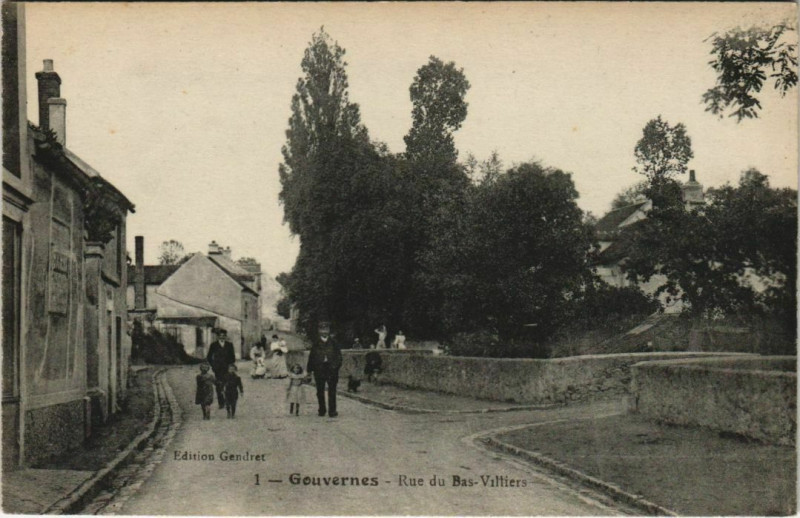 Carte postale ancienne Gouvernes Rue du Bas-Villiers à Gouvernes