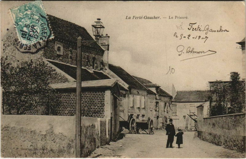 Carte postale ancienne La Ferte-Gaucher Le Prieuré