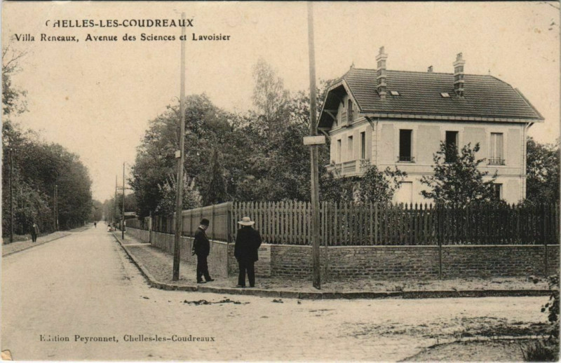Carte postale ancienne Chelles Villa Reneaux Avenue des Sciences et Lavoisier à Chelles