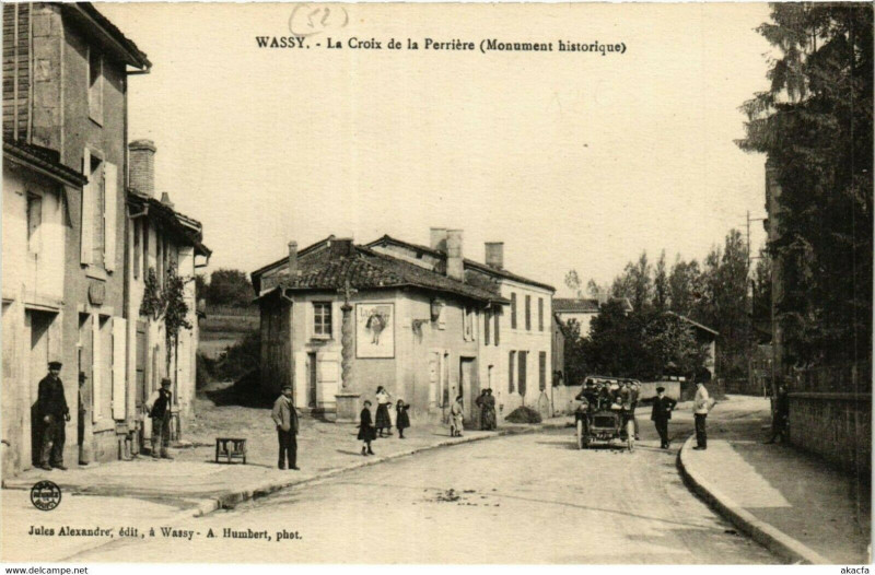 Carte postale ancienne Wassy - La Croix de la Perriere à Wassy