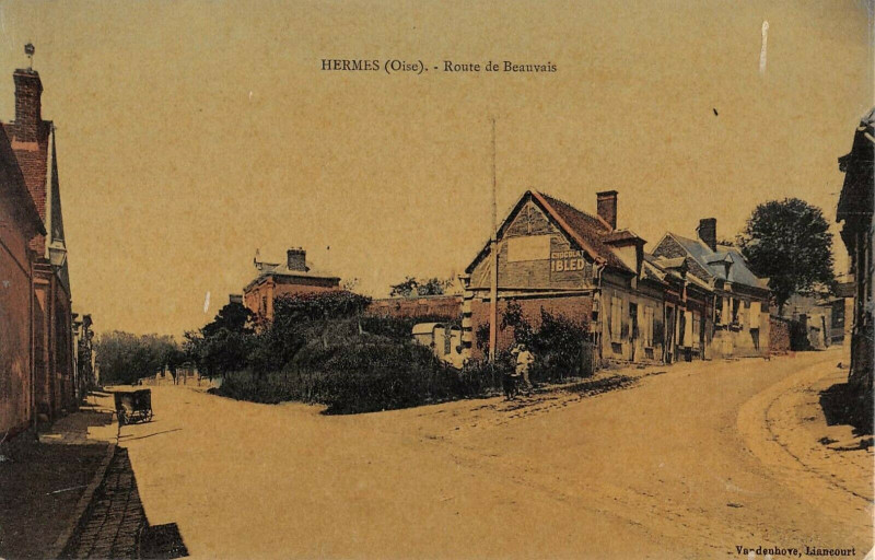 Carte postale ancienne Hermes Route De Beauvais à Beauvais