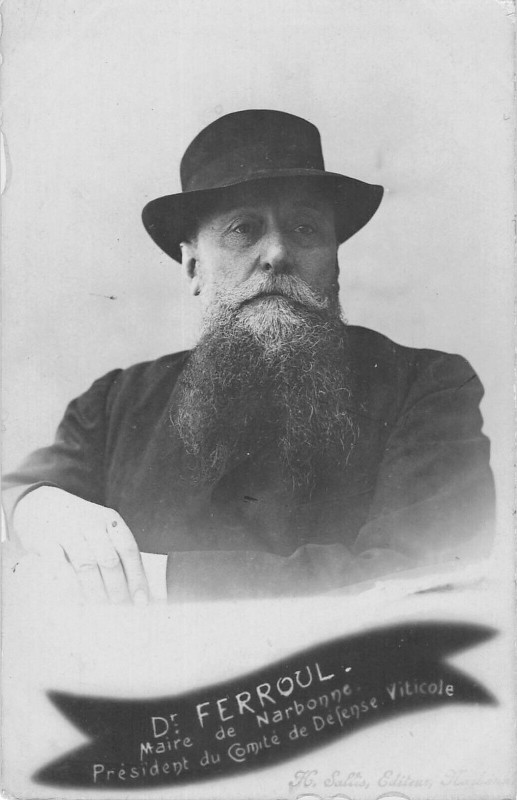 Carte postale ancienne Manifestation Viticole Carte Photo Du Dr Ferroul Maire De Narbonne Presid à Narbonne