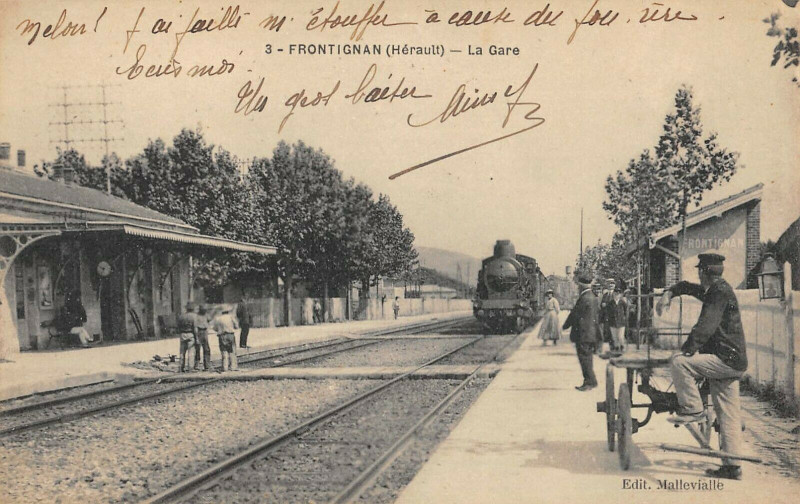 Carte postale ancienne Frontignan La Gare (Train à Frontignan