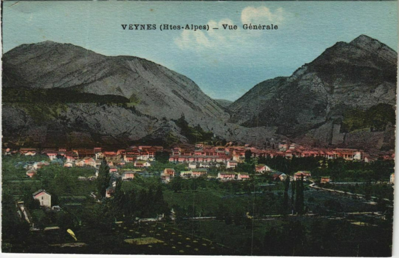 Carte postale ancienne Veynes Vue Generale à Veynes