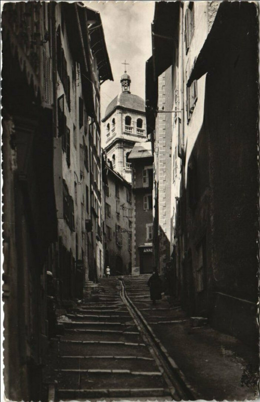 Carte postale ancienne Briancon La Petite Gargouille