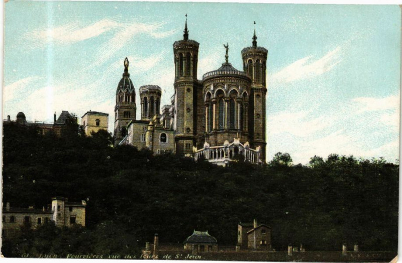 Carte postale ancienne Ed. Aqua 61 Lyon FOURVIEREs vue des tours à Lyon