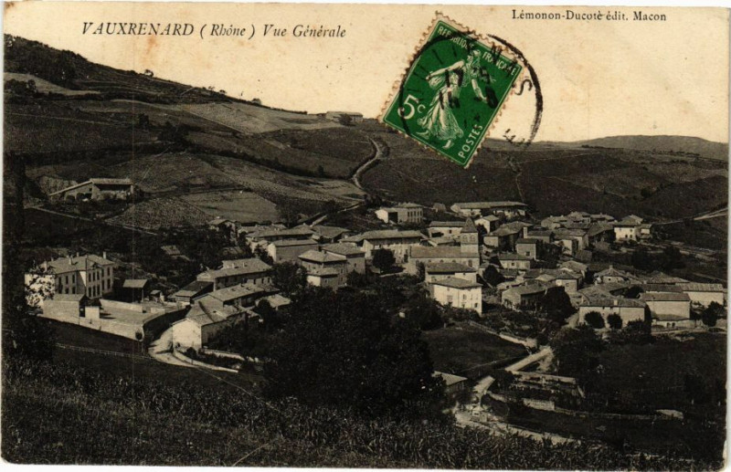 Carte postale ancienne Vauxrenard-Vue générale à Vauxrenard
