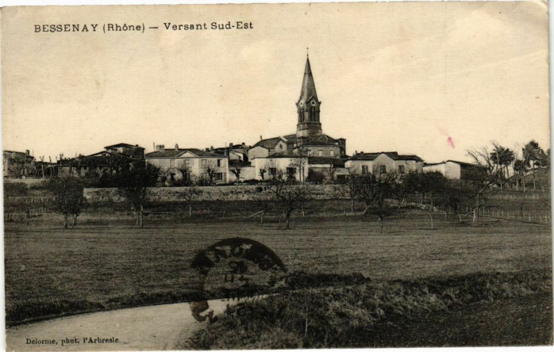 Carte postale ancienne Bessenay-Versant Sud Est à Bessenay