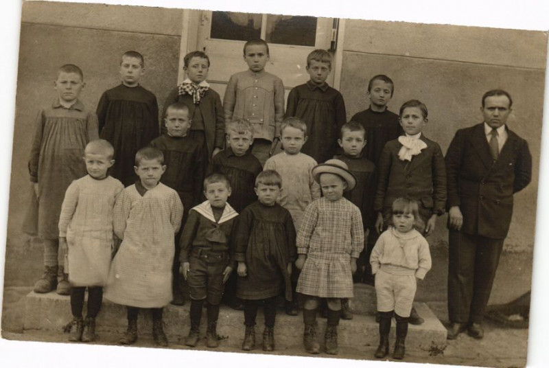 Carte postale ancienne Tarare - carte photo à Tarare