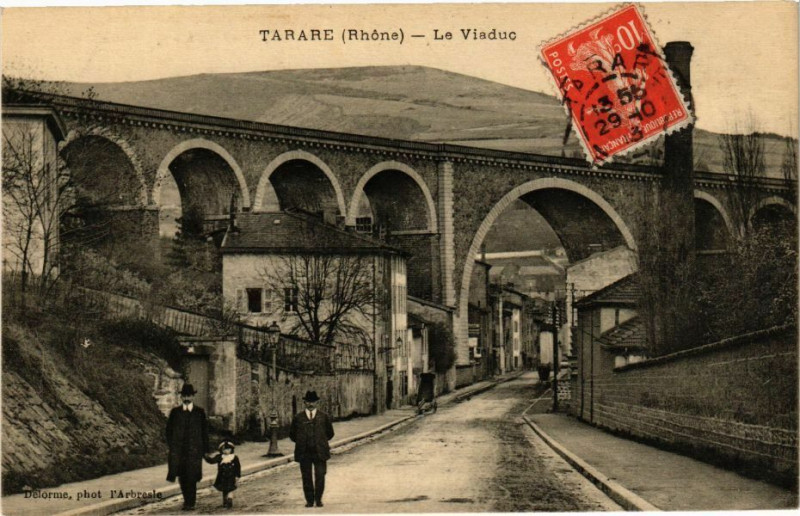 Carte postale ancienne Tarare-Le Viaduc à Tarare