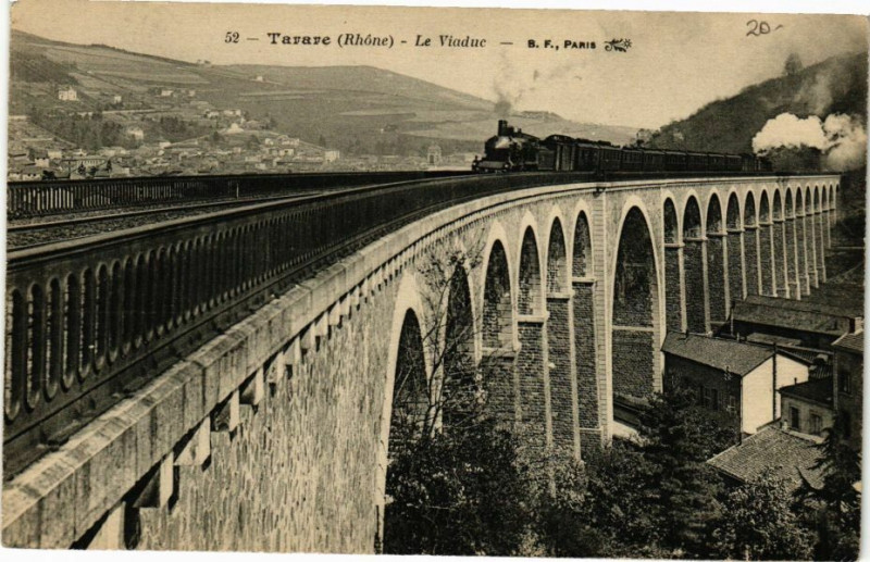 Carte postale ancienne Tarare-Le Viaduc à Tarare