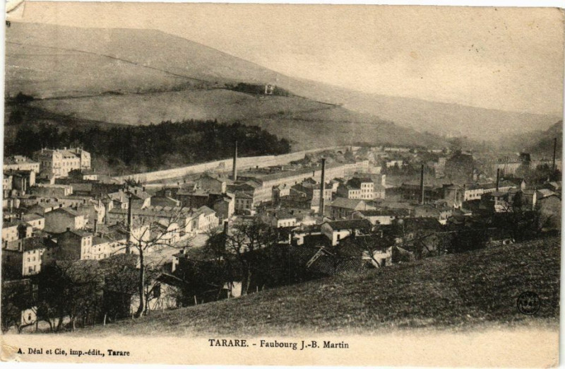 Carte postale ancienne Tarare-Faubourg J. B. Martin à Tarare