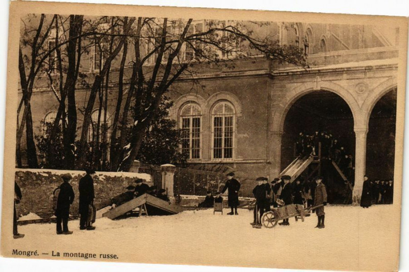 Carte postale ancienne Mongre-La montagne russe