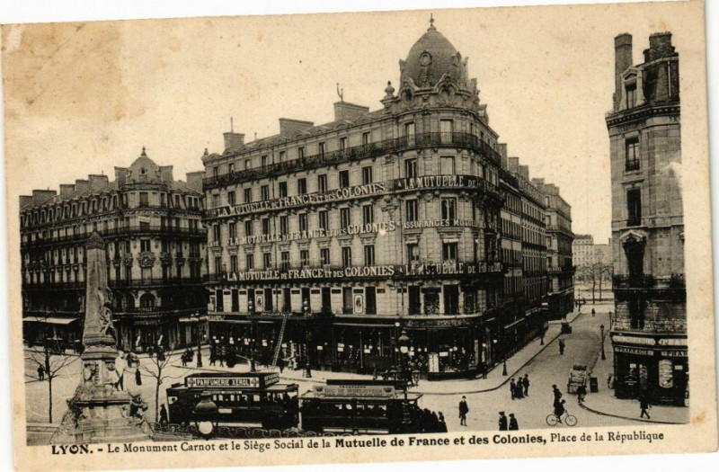Carte postale ancienne Lyon-Mutulle de France et des Colonies à Lyon