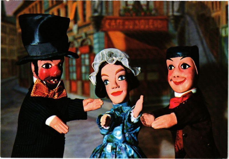 Carte postale ancienne Lyon-Gnafron Madelon et Guignol à Lyon
