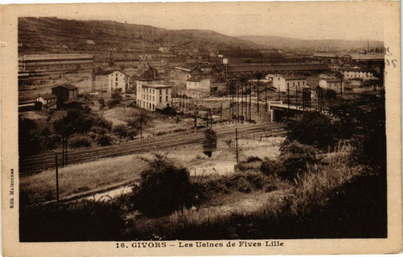 Carte postale ancienne Givors-Les Usines de Fives Lille à Givors