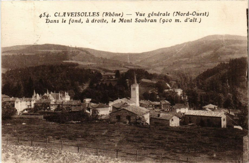 Carte postale ancienne Claveisolles-Vue générale à Claveisolles
