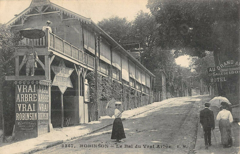 Carte postale ancienne Robinson Le Bal Du Vrai Arbre