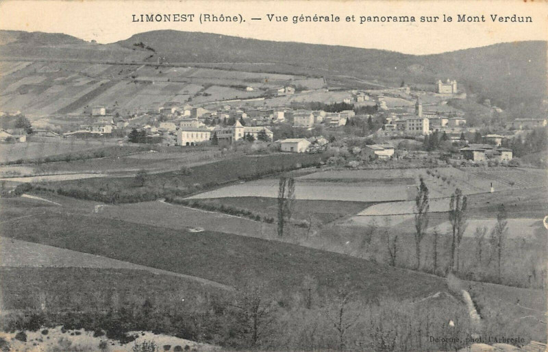 Carte postale ancienne Limonest Vue Generale Et Panorama Sur Le Mont Verdun à Limonest