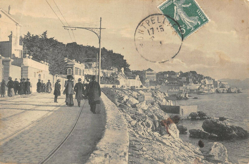 Carte postale ancienne Marseille Route De La Corniche à Marseille