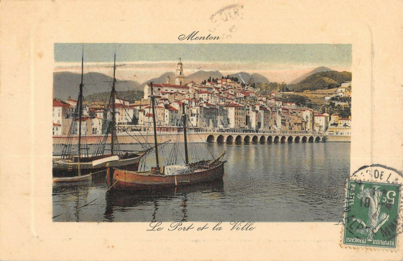 Carte postale ancienne Menton Le Port Et La Ville à Menton