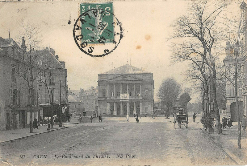 Carte postale ancienne Caen Le Boulevard Du Theatre à Caen