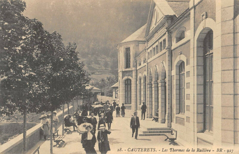 Carte postale ancienne Cauterets Thermes De La Raillere à Cauterets
