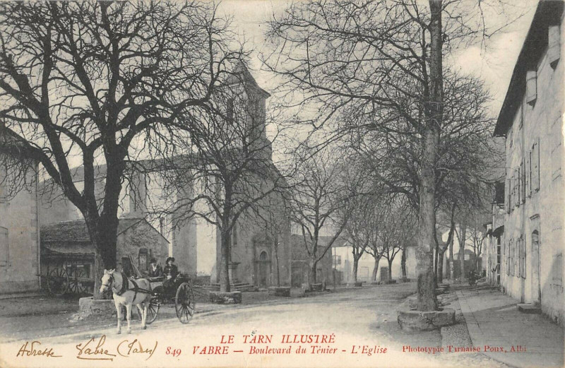 Carte postale ancienne Vabre Boulevard Du Tenier Eglise à Vabre