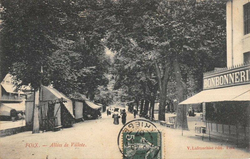 Carte postale ancienne Foix Allee De Villote à Foix