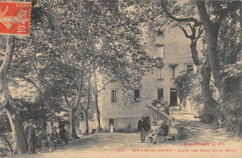 Carte postale ancienne Rennes Les Bains Allee Des Bains De La Reine à Rennes-les-Bains