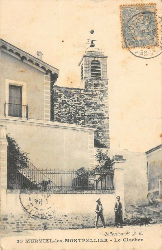 Carte postale ancienne Murviel Les Montpellier Le Clocher à Montpellier