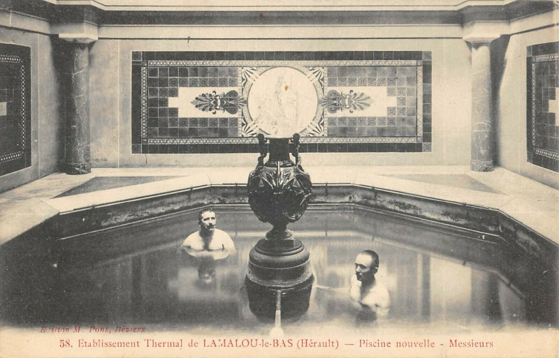 Carte postale ancienne Etablissement Thermal De Lamalou Les Bains Piscine Nouvelle Messieurs à Lamalou-les-Bains