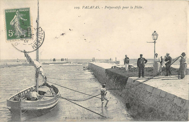 Carte postale ancienne Palavas Preparatifs Pour La Peche