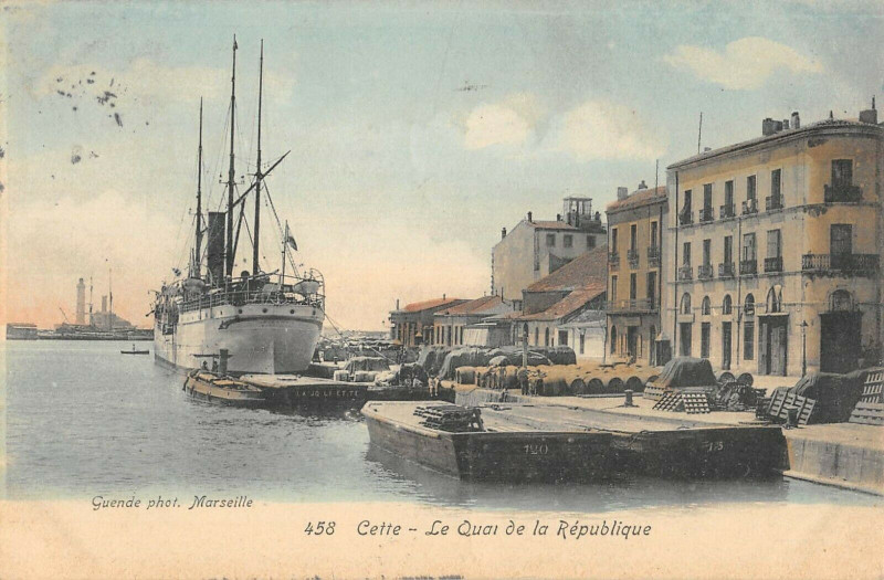 Carte postale ancienne Cette Le Quai De La Republique