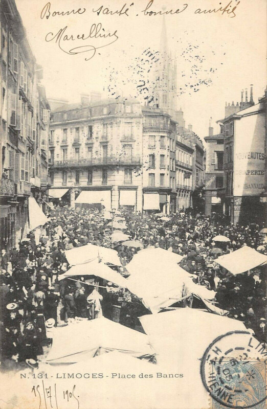 Carte postale ancienne Limoges Place Des Bancs à Limoges