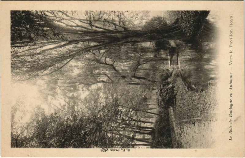 Carte postale ancienne Le Bois de Boulogne en Automne - Vers le Pavillon Royal à Paris 16e