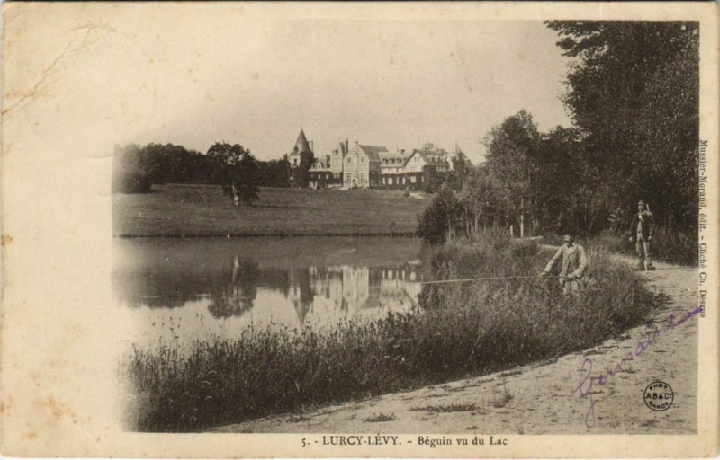 Carte postale ancienne Lurcy-Levy Beguin vu du Lac