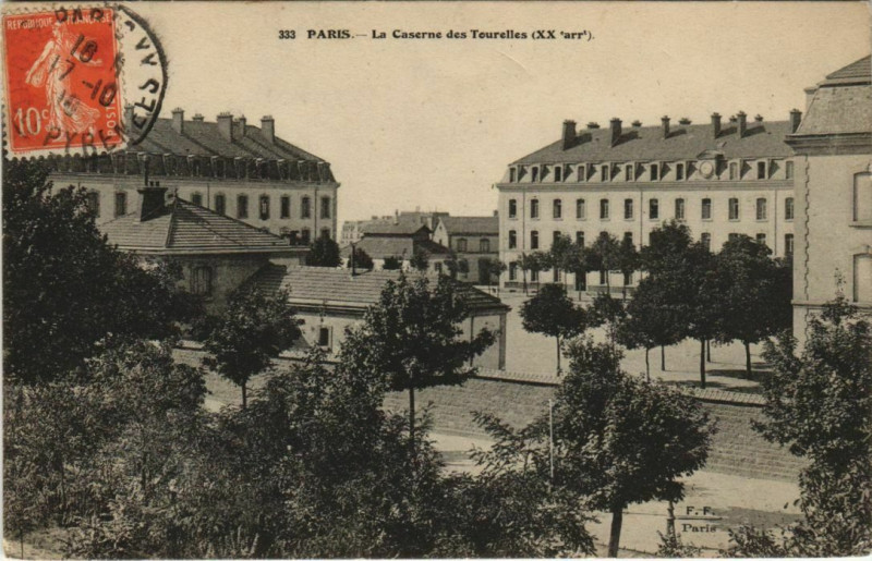Carte postale ancienne La Caserne des Tourelles à Paris 20e
