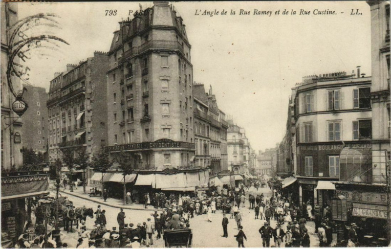 Carte postale ancienne L'Angle de la Rue Ramey et de la Rue Custine à Paris 18e