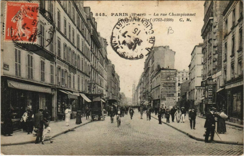Carte postale ancienne La rue Championnet à Paris 18e
