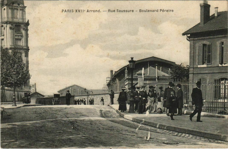 Carte postale ancienne Rue Saussure - Boulevard Péreire à Paris 17e