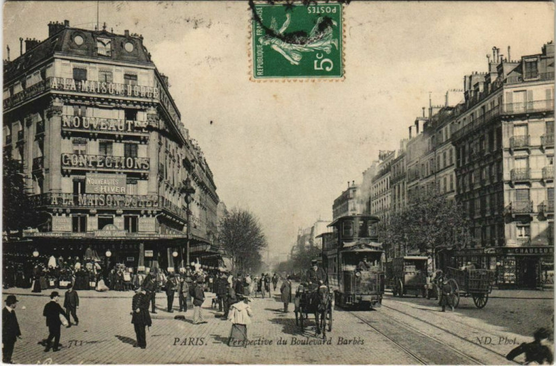 Carte postale ancienne Perspective du Boulevard Barbès à Paris 18e