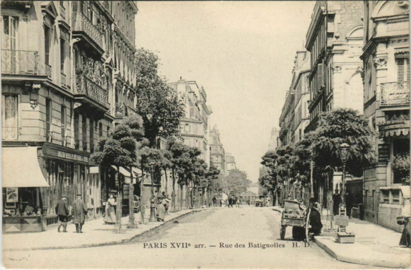 Carte postale ancienne Rue des Batignolles à Paris 17e