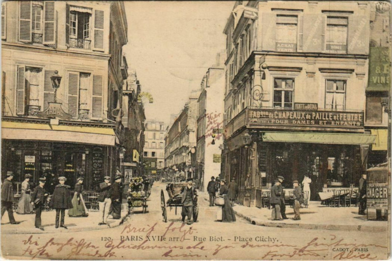Carte postale ancienne Rue Biot - Place Clichy à Paris 17e