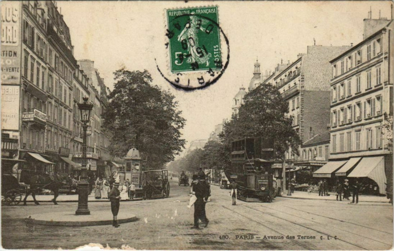 Carte postale ancienne Avenue des Ternes à Paris 17e