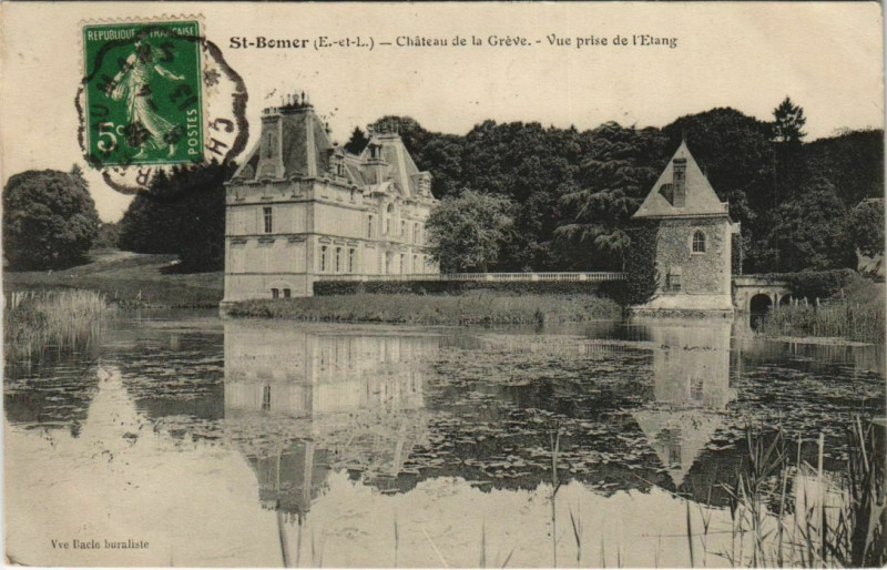 Carte postale ancienne Saint-Bomer Chateau de la Greve - Vue prise de l'Etang à Saint-Bomer
