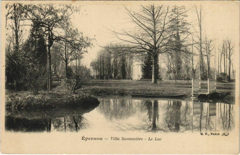 Carte postale ancienne Epernon Villa Savonniere - Le Lac