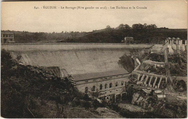 Carte postale ancienne Eguzon Le Barrage France